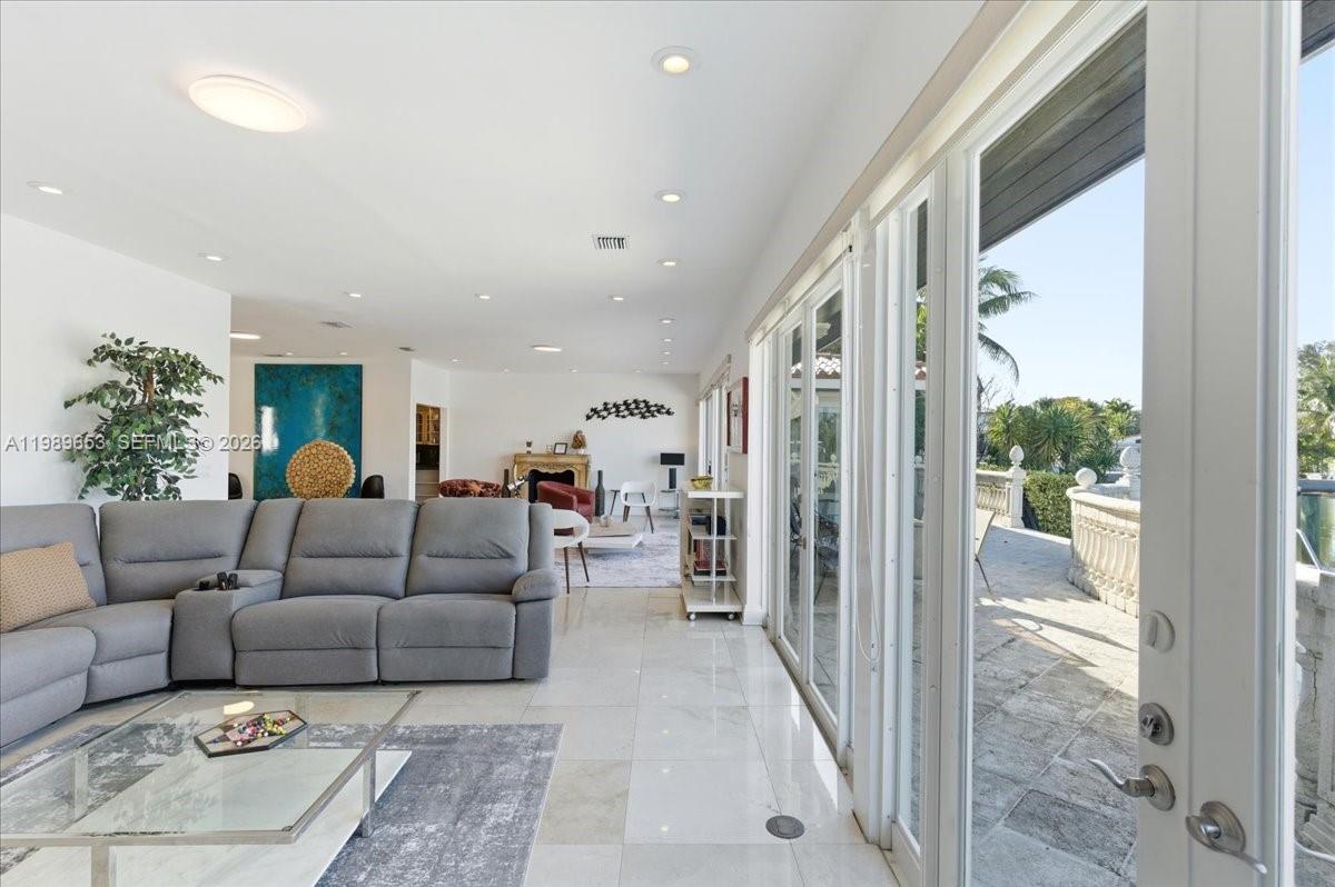 NORMANDY BEACH 2ND AMD & - Residential Lease