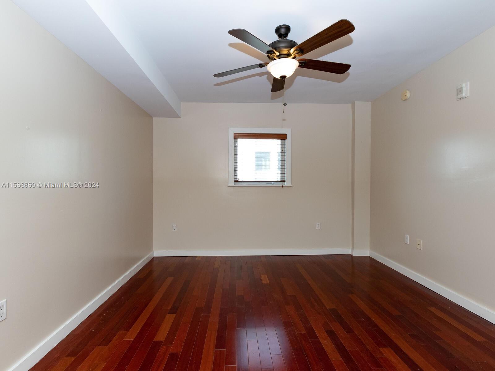 VILLAGGIO IN THE GROVE TO - Residential Lease