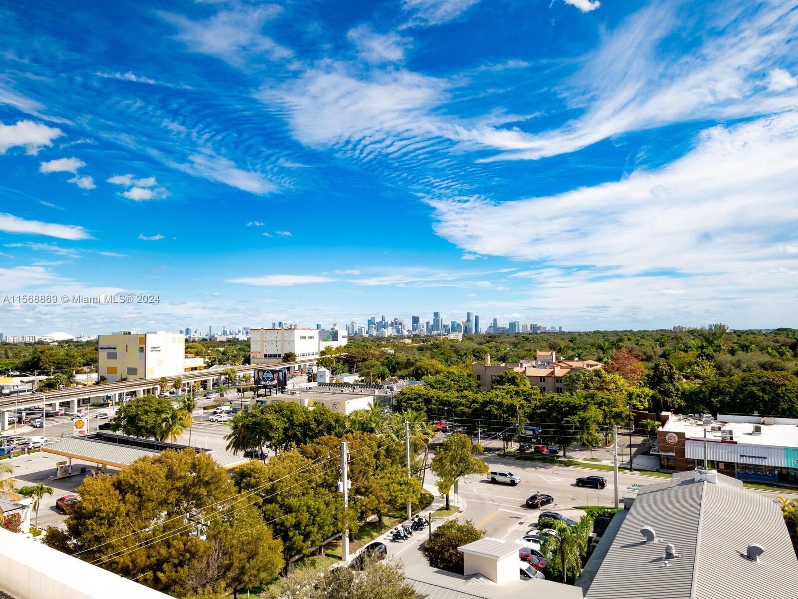 VILLAGGIO IN THE GROVE TO - Residential Lease
