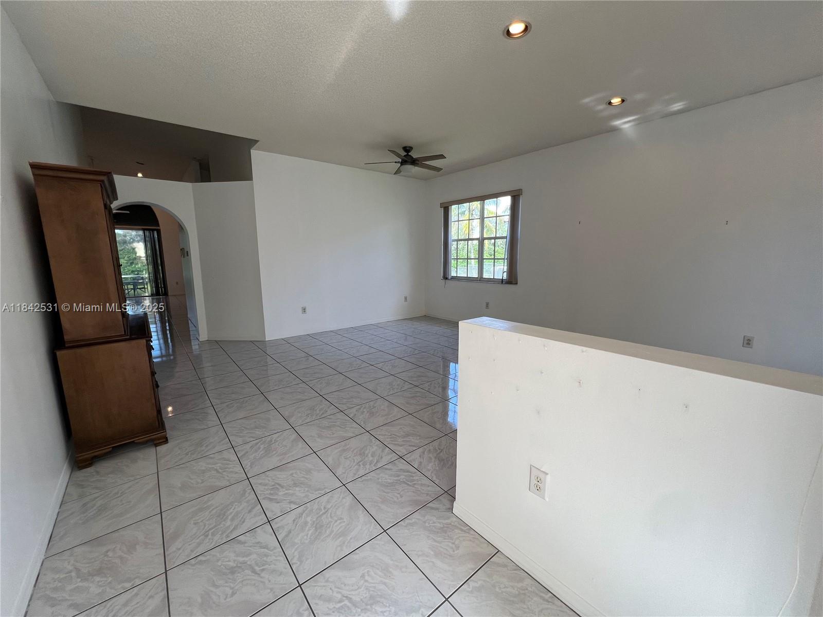 2130 NW 166th Ave