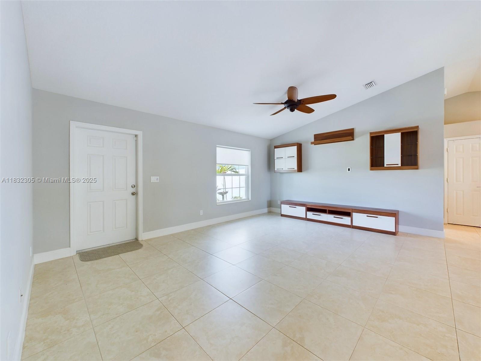 PORT ST LUCIE SECTION 14 - Residential Lease