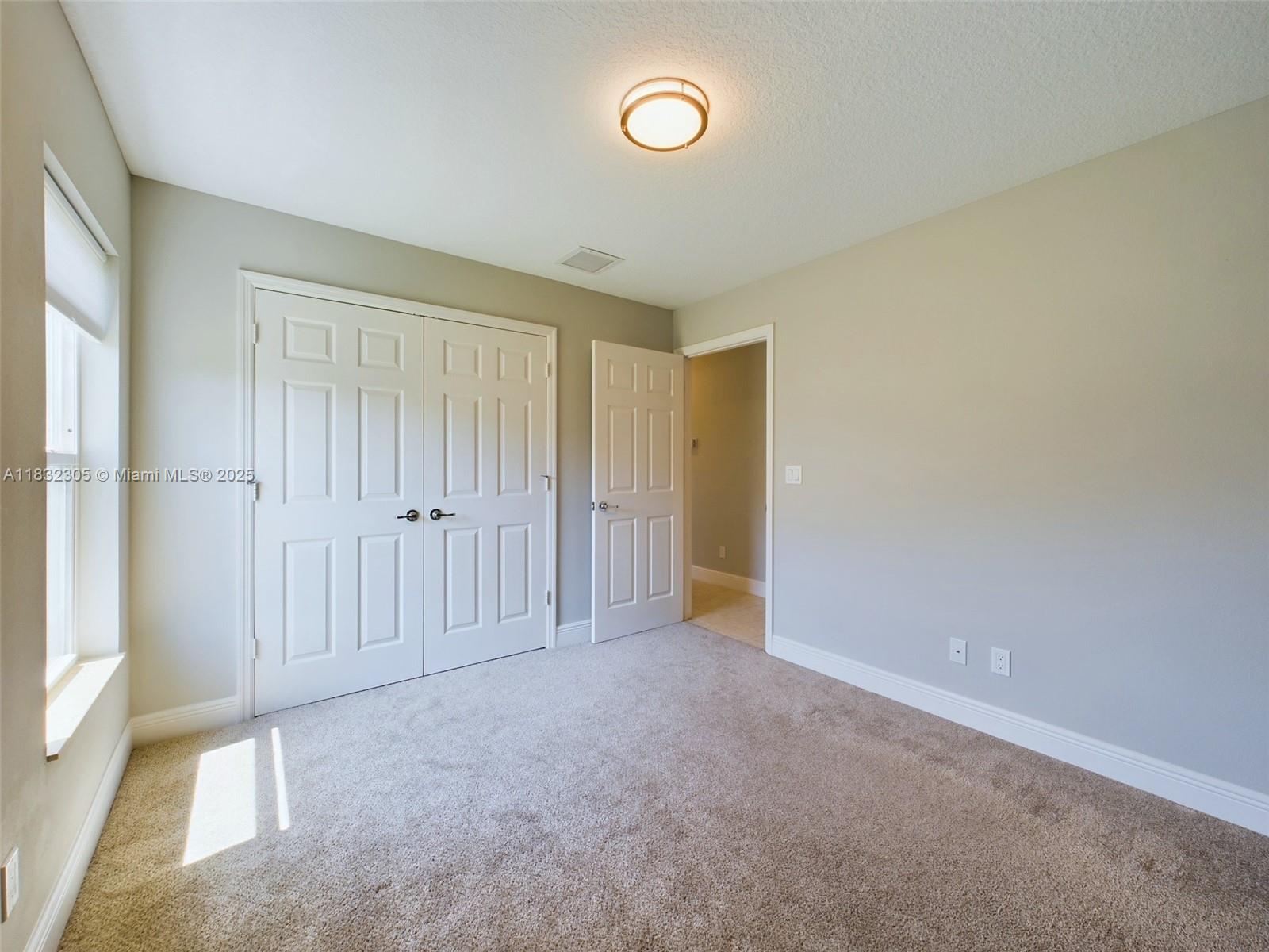 PORT ST LUCIE SECTION 14 - Residential Lease