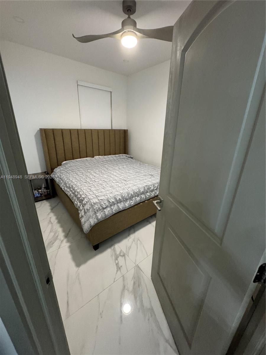 VILLAS AT HARBOR ISLES - Residential