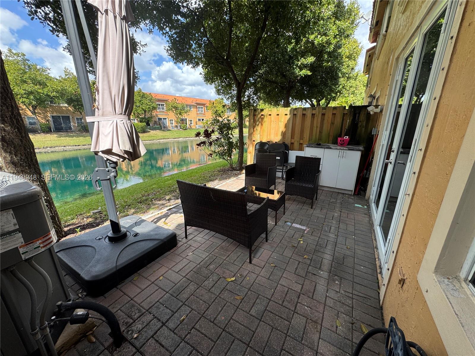 VILLAS AT HARBOR ISLES - Residential