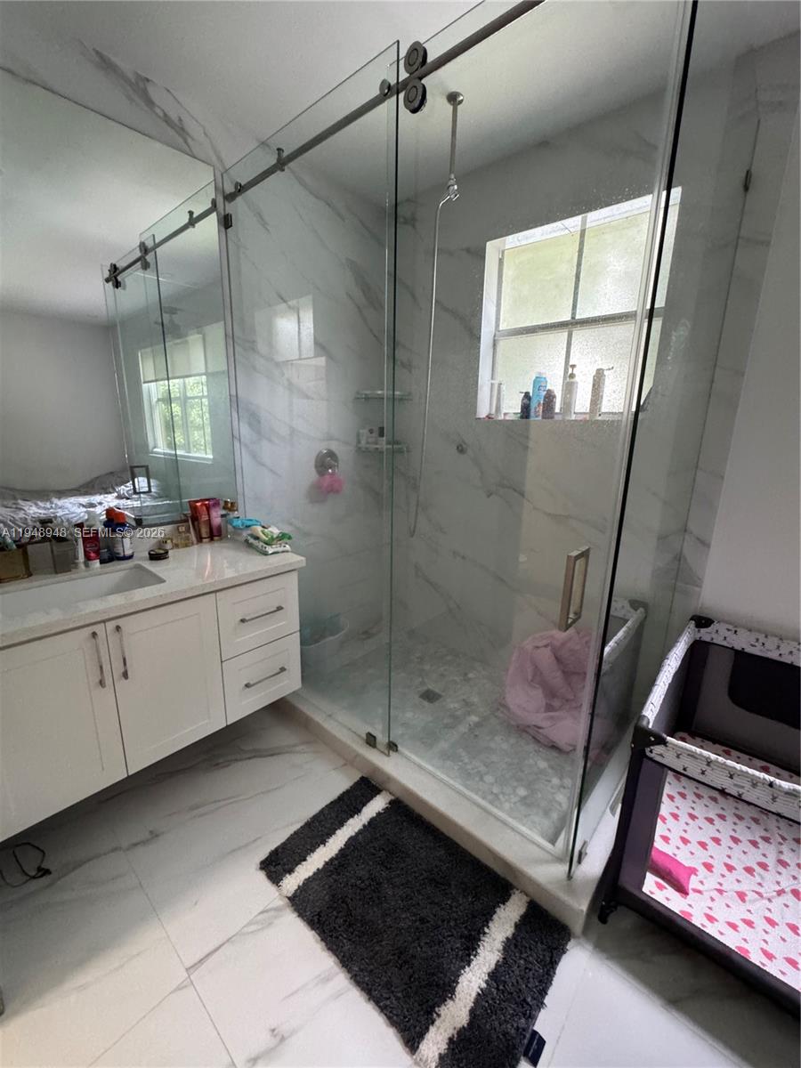 VILLAS AT HARBOR ISLES - Residential