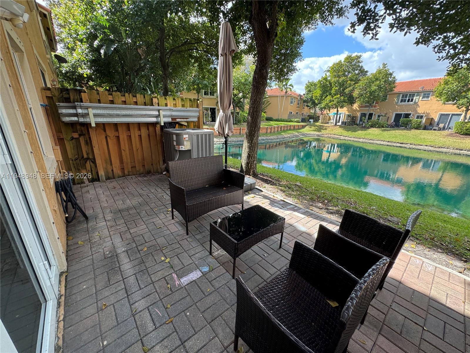 VILLAS AT HARBOR ISLES - Residential