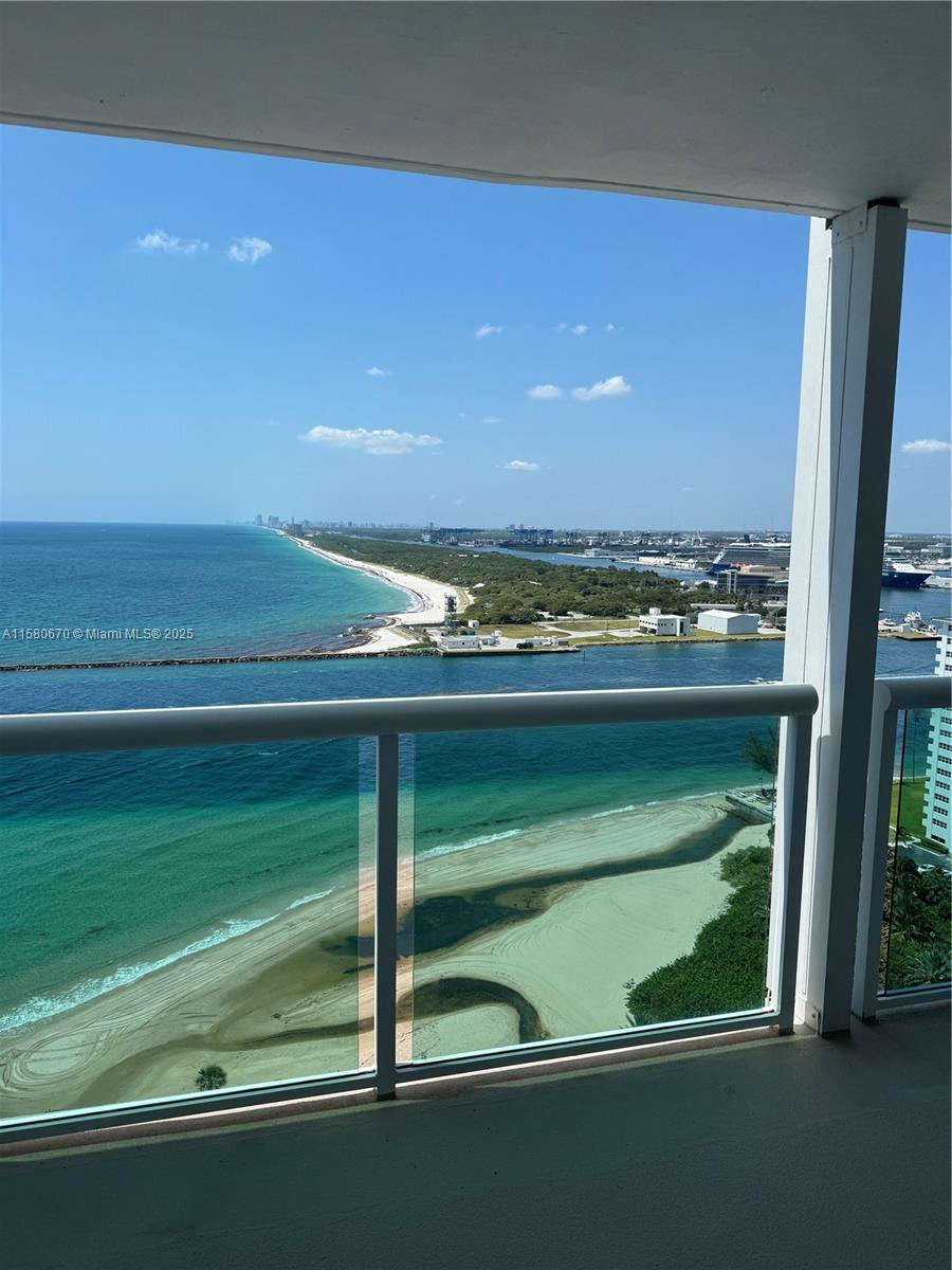 2100 S Ocean Ln 2308