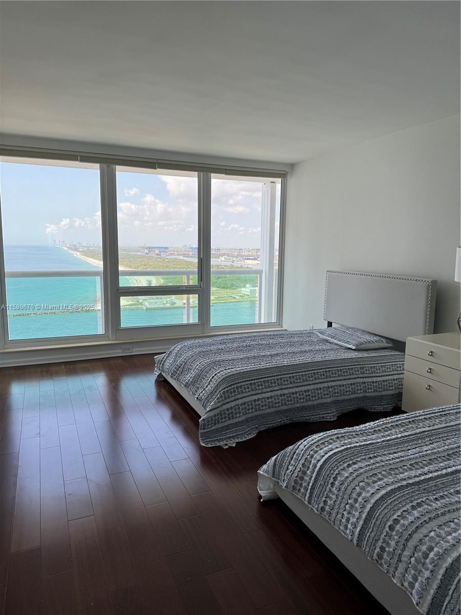 POINT OF AMERICAS CONDO - Residential