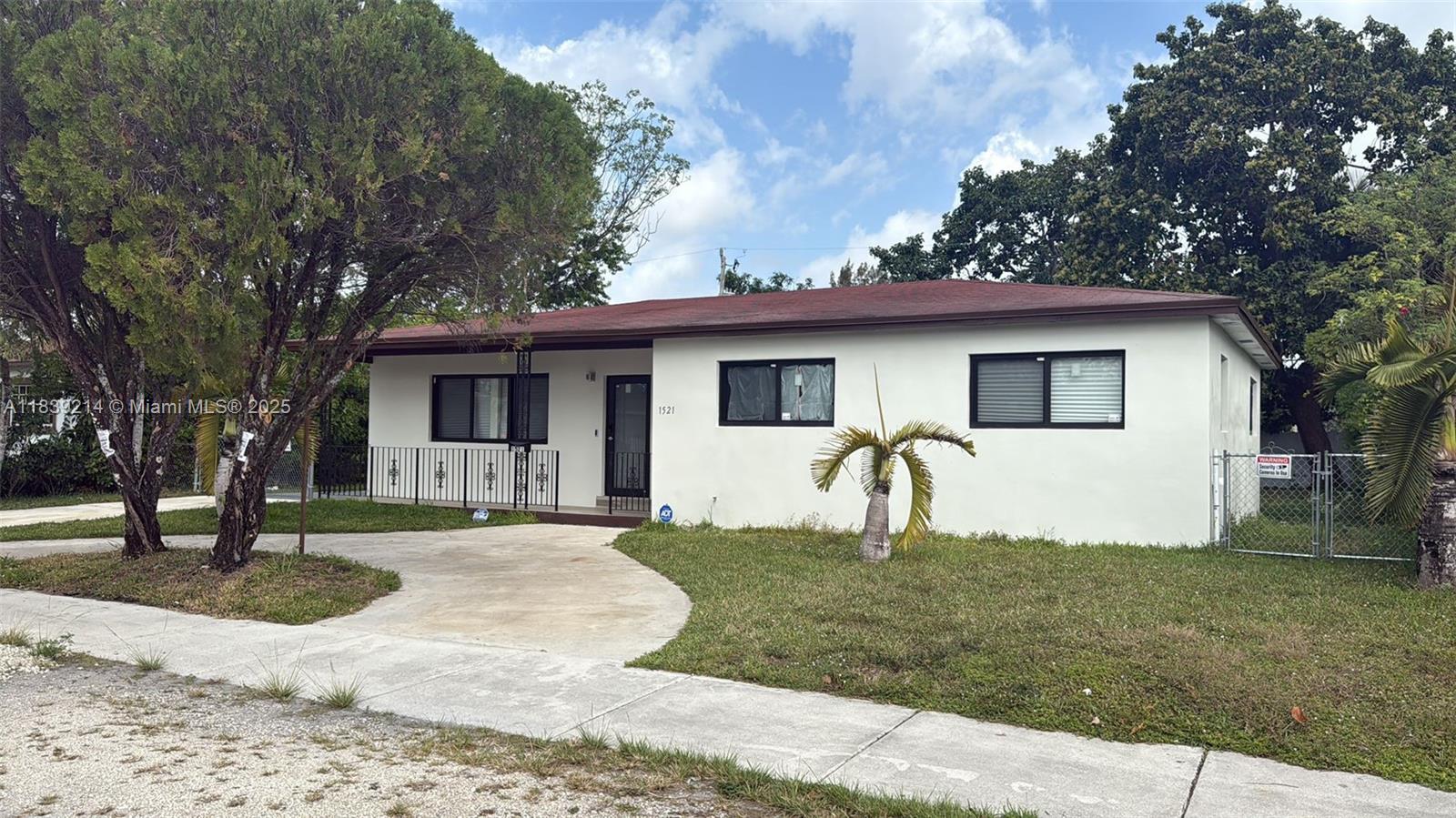 1521 NW 134th St