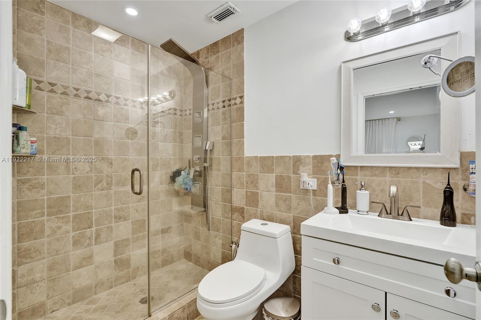 HEFTLER HOMES SEC 3 - Residential