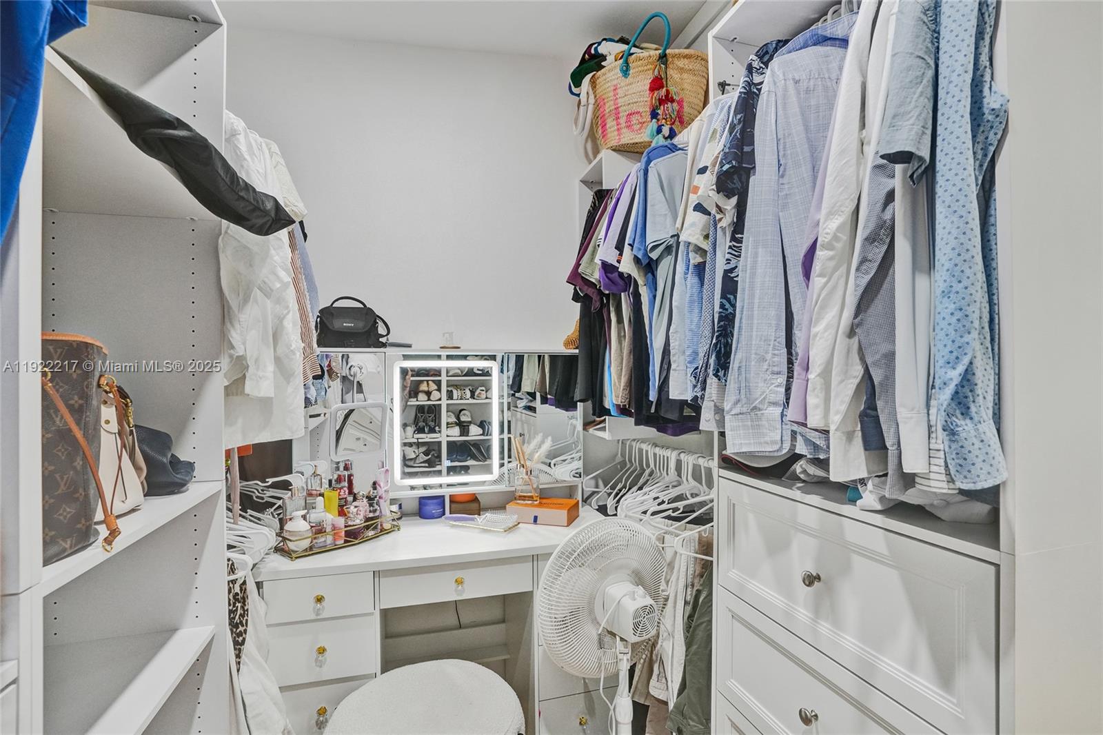 HEFTLER HOMES SEC 3 - Residential