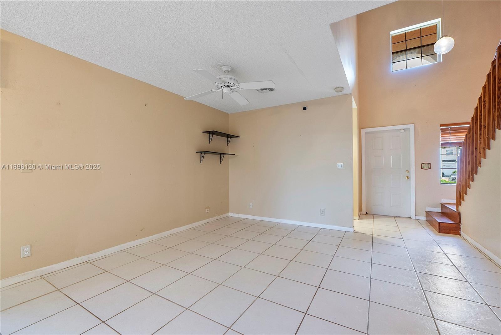 JACARANDA PARCEL 608 - Residential