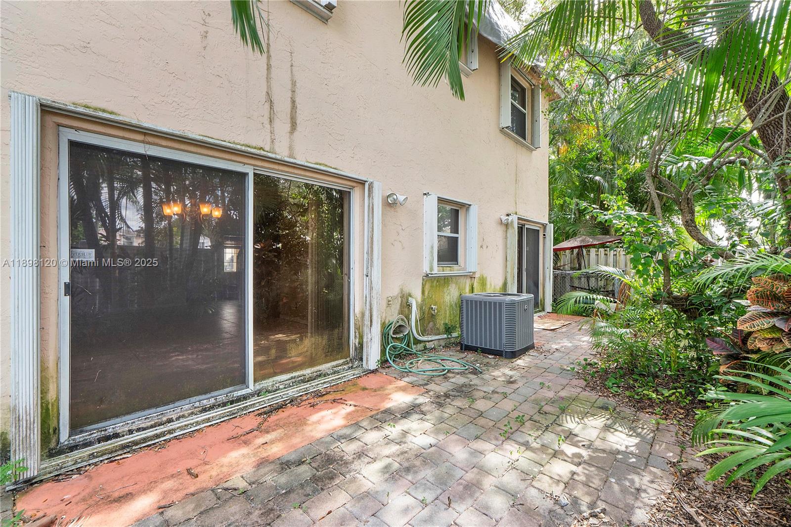 JACARANDA PARCEL 608 - Residential