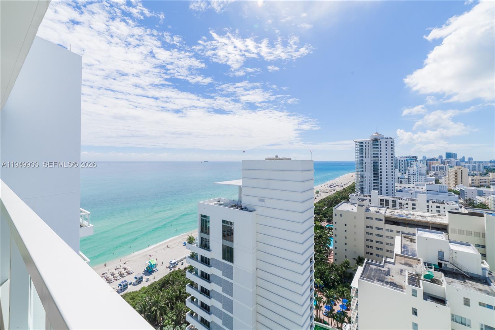 FONTAINEBLEAU III OCEAN C - Residential
