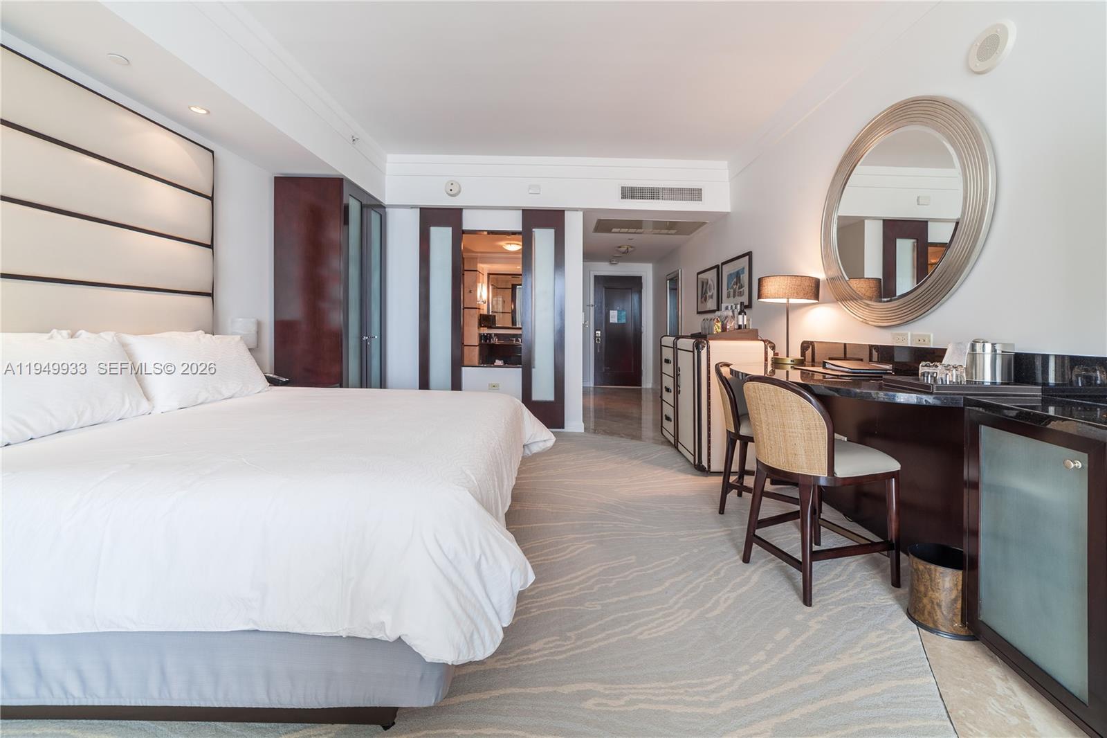 FONTAINEBLEAU III OCEAN C - Residential