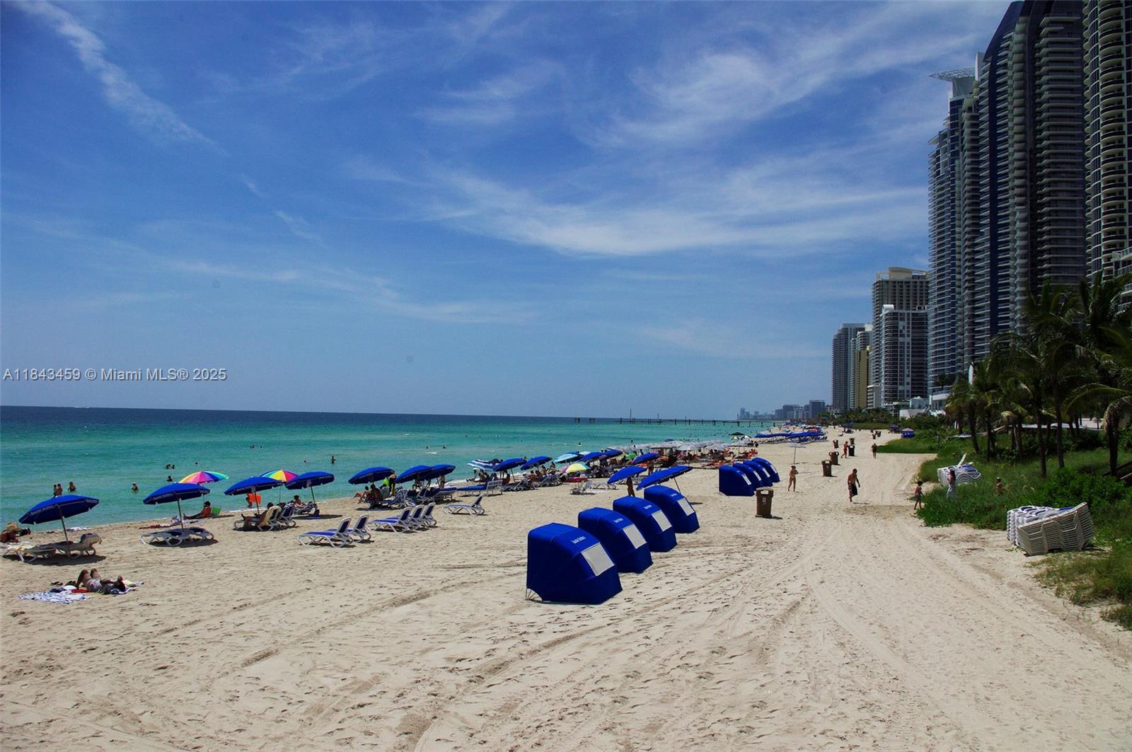 17375 Collins Ave 805, Sunny Isles Beach, FL, 33160/$428,000 4 17375 Collins Ave 805