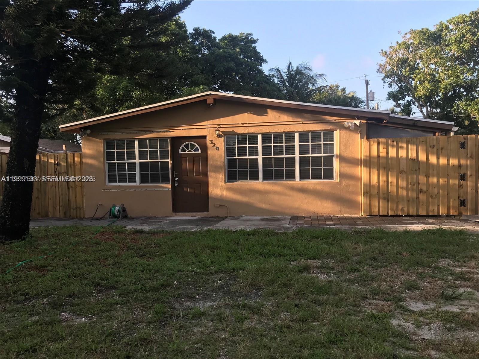 DELRAY MNR - Residential Lease