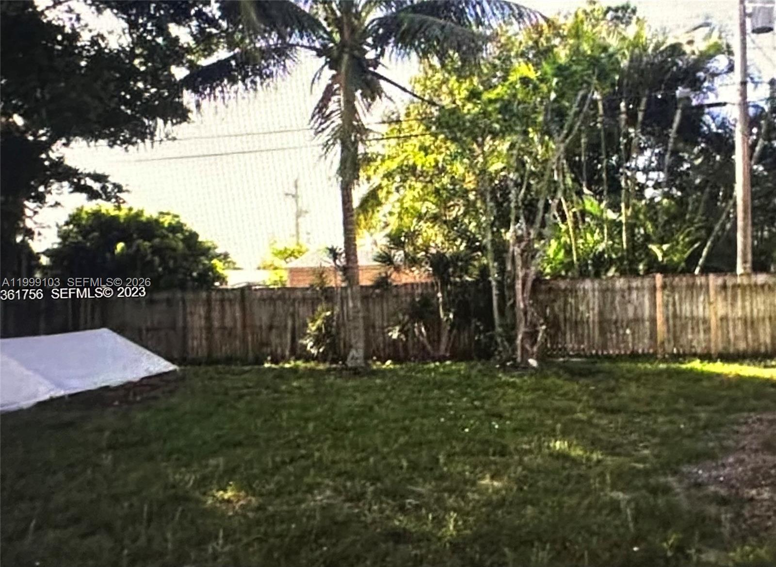 DELRAY MNR - Residential Lease