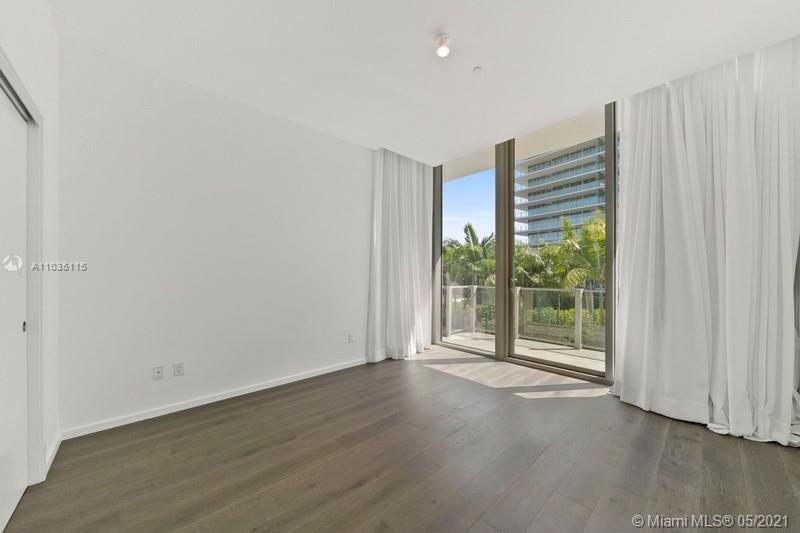 OCEANA KEY BISCAYNE CONDO - Residential