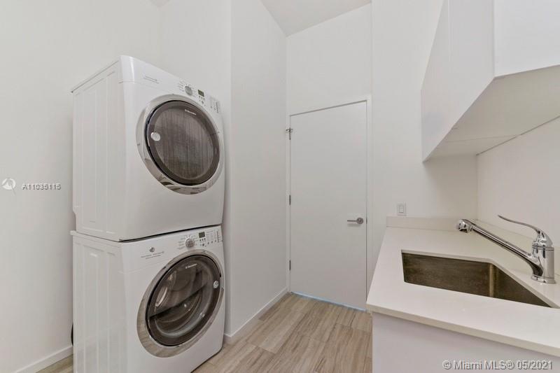 OCEANA KEY BISCAYNE CONDO - Residential