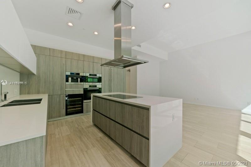 OCEANA KEY BISCAYNE CONDO - Residential