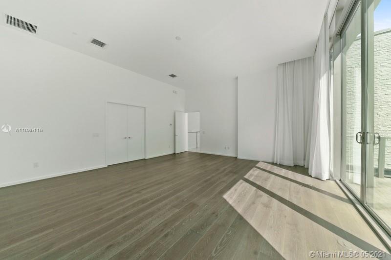 OCEANA KEY BISCAYNE CONDO - Residential