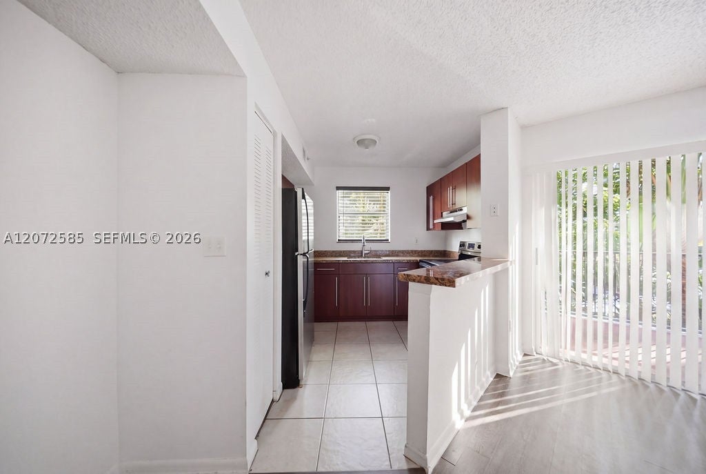 771 N Pine Island Rd 205