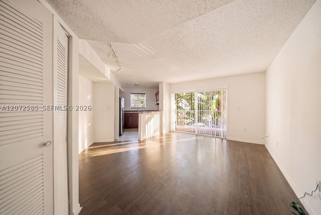 771 N Pine Island Rd 205