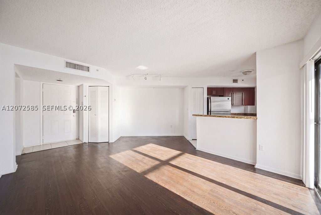 771 N Pine Island Rd 205