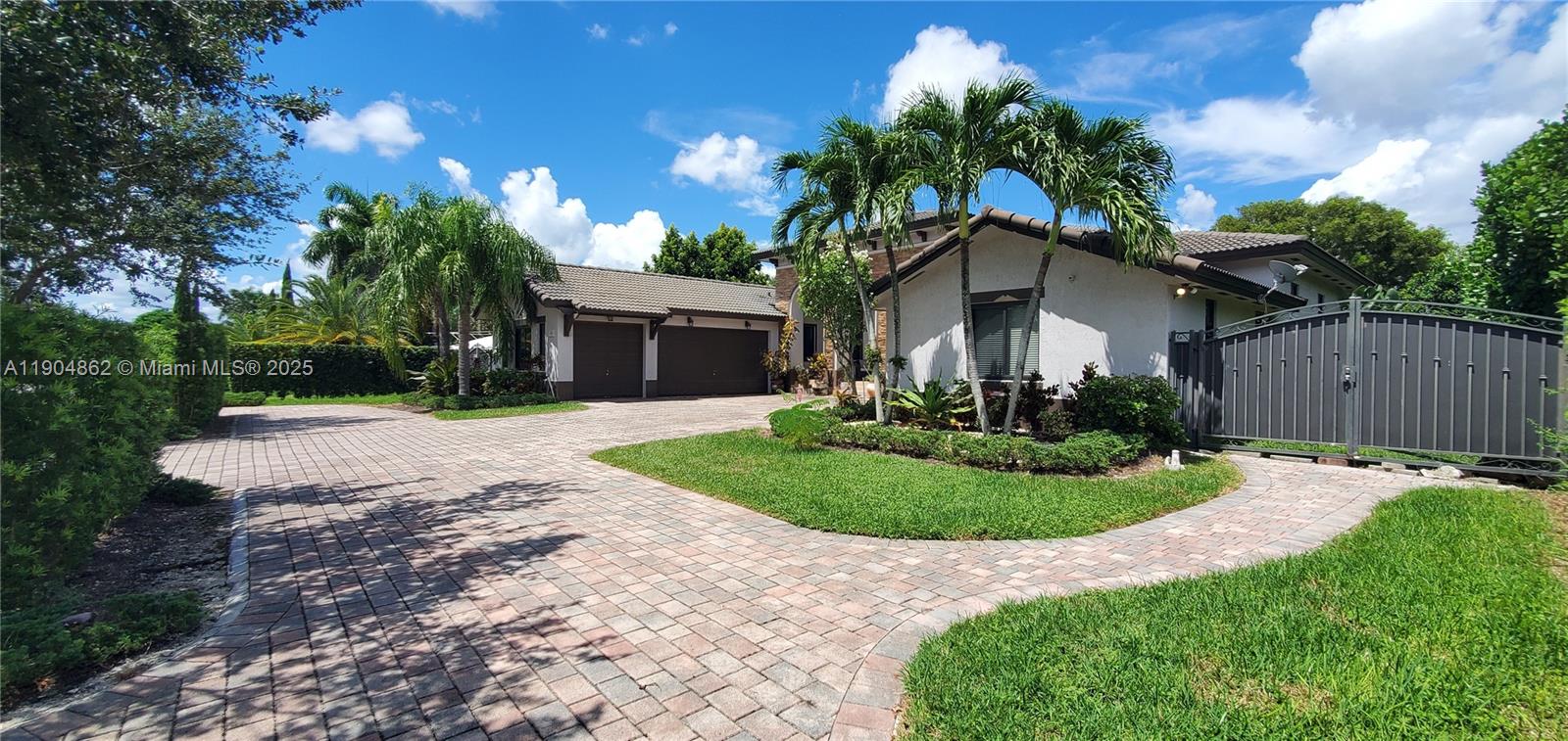 RENAISSANCE RANCHES - Residential Lease