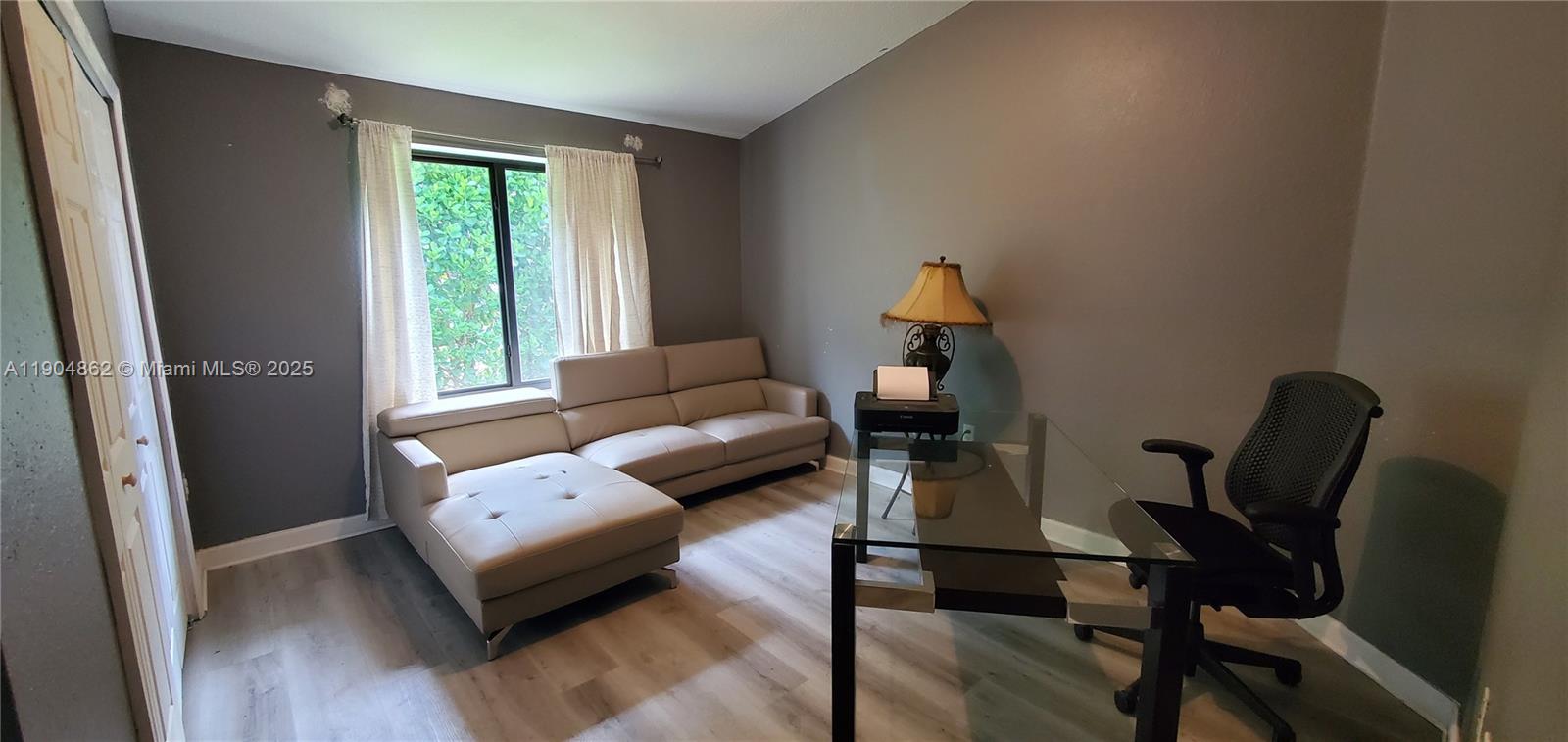 RENAISSANCE RANCHES - Residential Lease