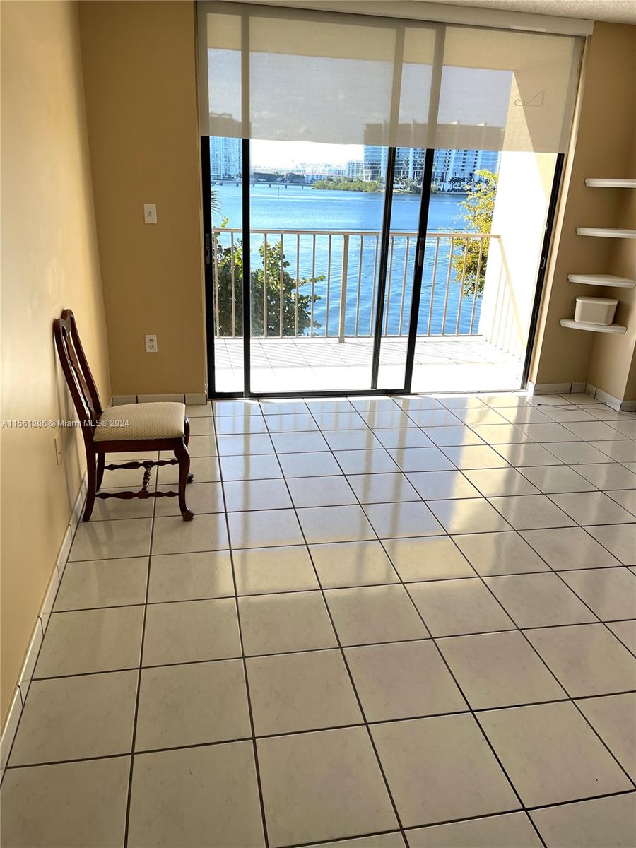 BAY HOUSE TOWER CONDO - Residential Lease