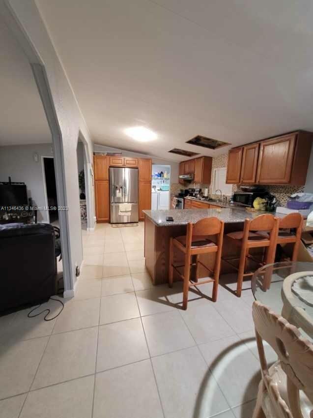 Photo 3 of 4 of 19800 SW 180th Ave # 531 mobile home