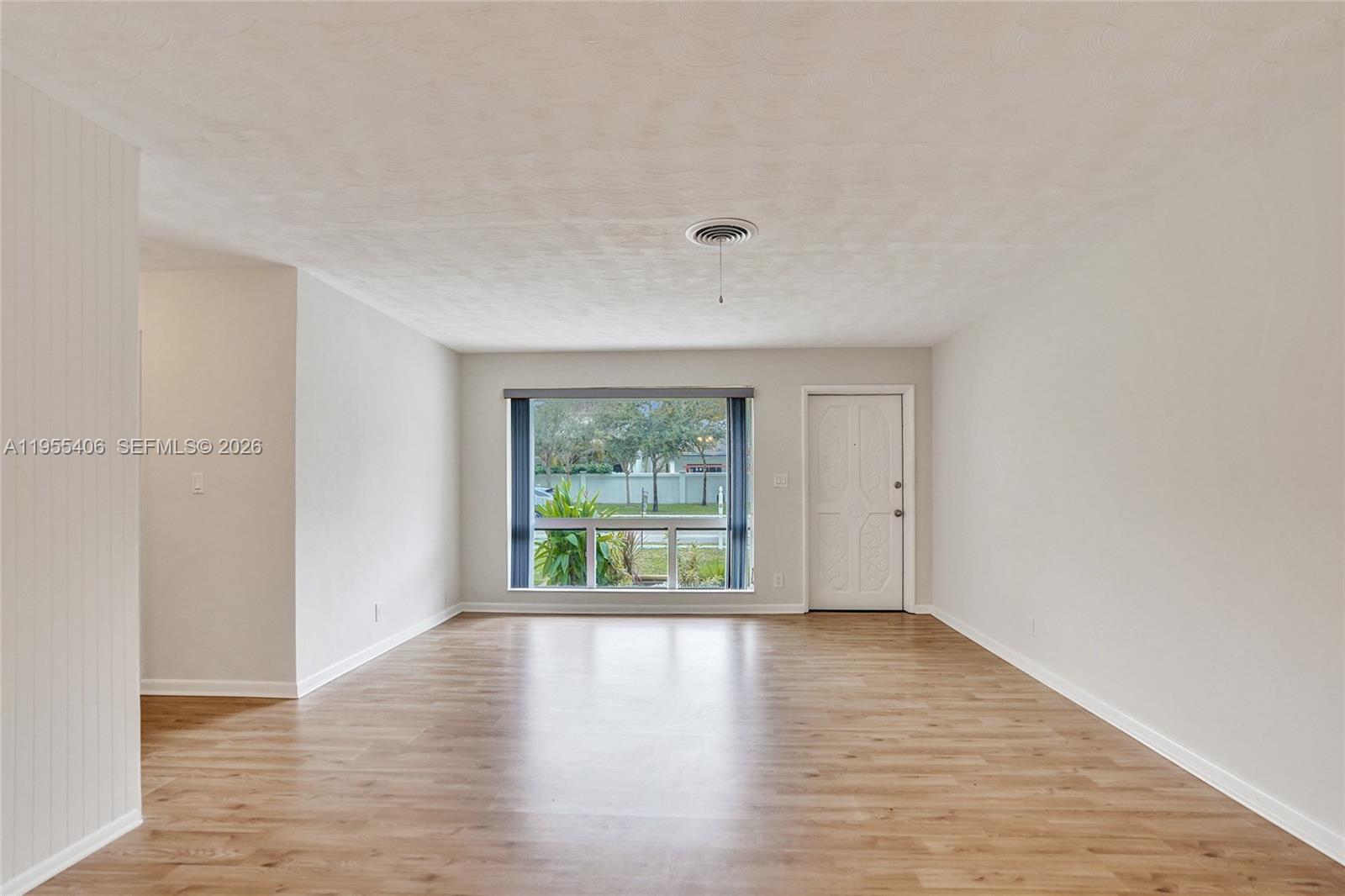 SEABOARD HEIGHTS - Residential