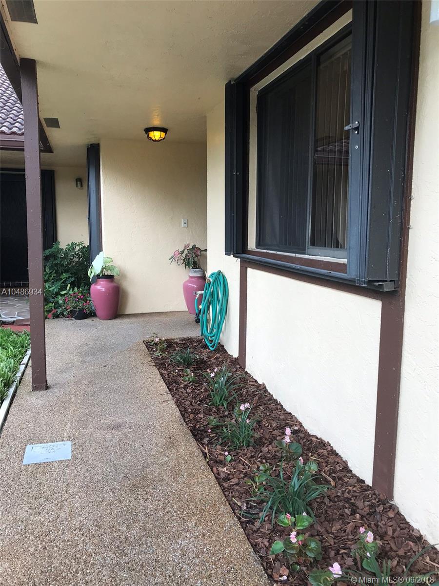 BROOKWOOD GARDENS - Residential