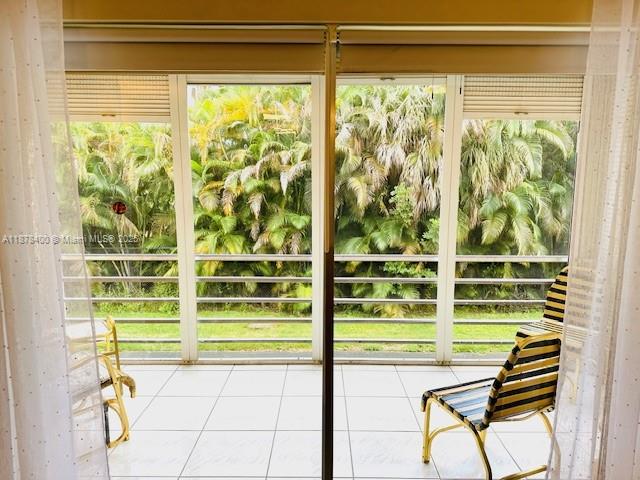 FAIRWAYS CO-OP - Residential Lease