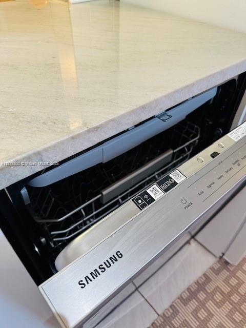 FAIRWAYS CO-OP - Residential Lease