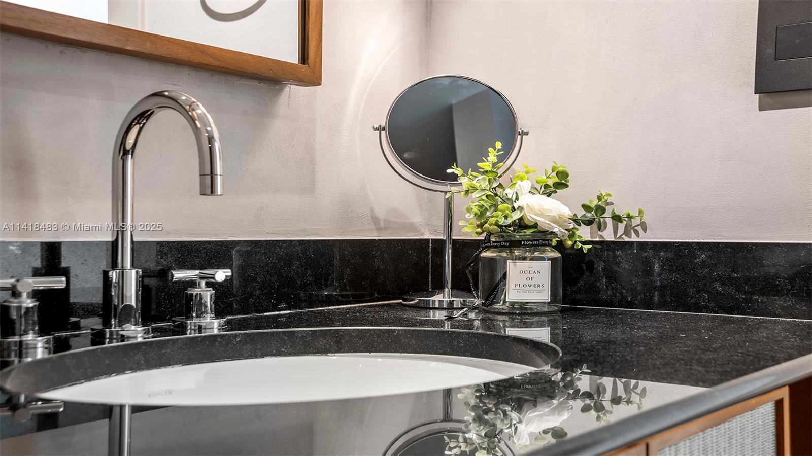 SETAI RESORT & RESIDENCES - Residential Lease