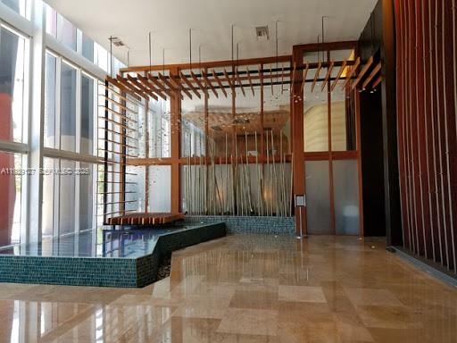 50 Biscayne Blvd 1803