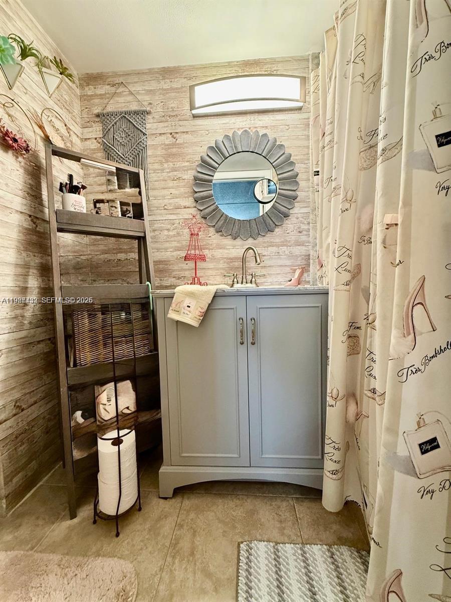 FAIRVIEW AT PEMBROKE POIN - Residential