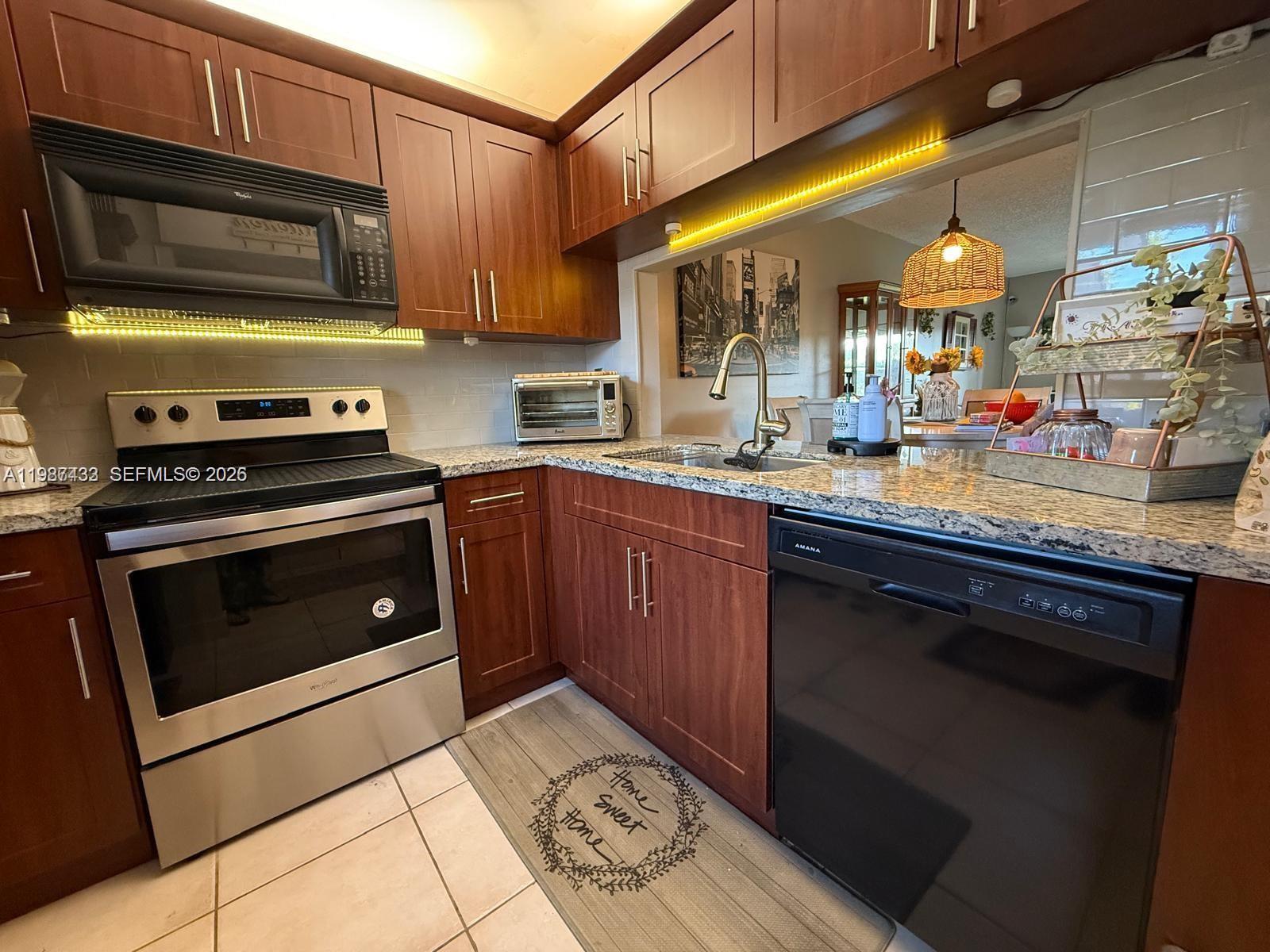 FAIRVIEW AT PEMBROKE POIN - Residential