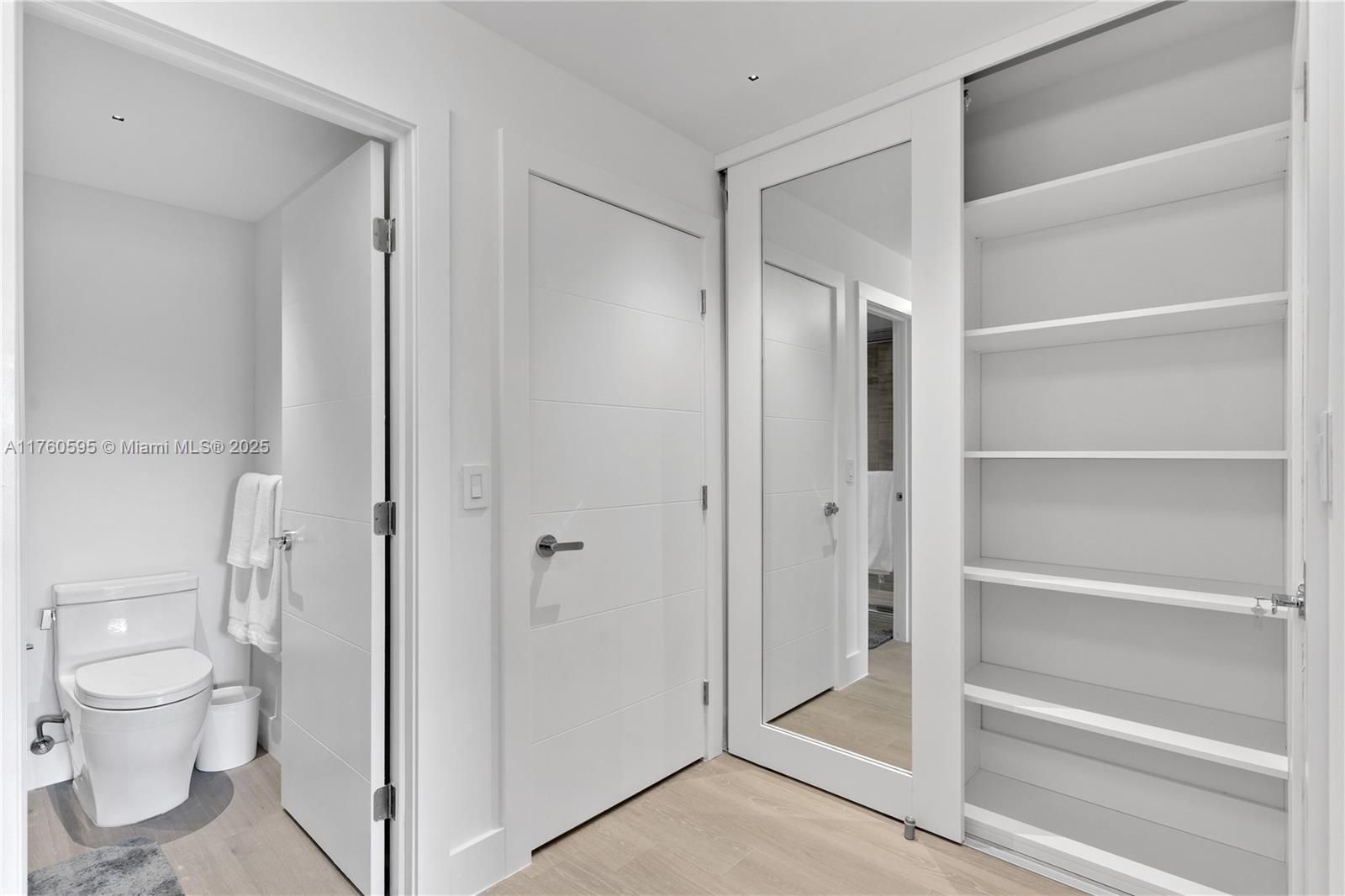 COMMODORE CLUB WEST CONDO - Residential