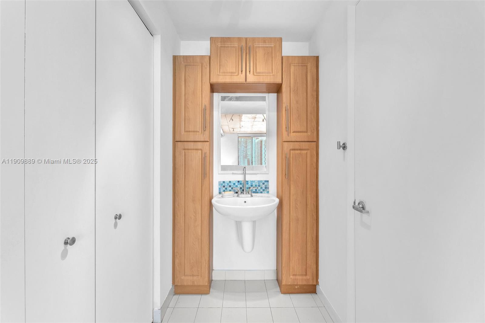 Neo Vertika - Residential Lease