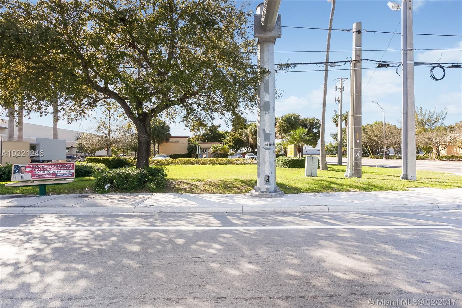 Sunny Isles Biscayne Blvd - Commercial Sale