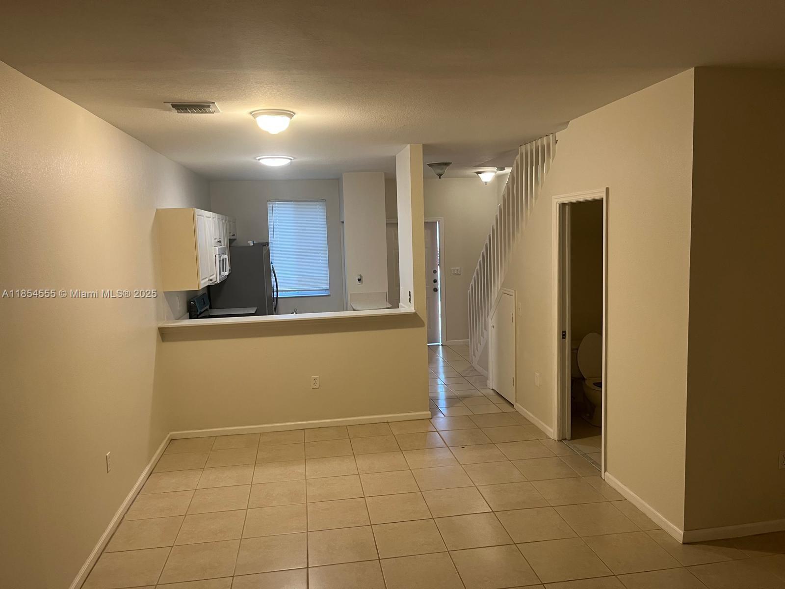 SOLABELLA CONDO - Residential