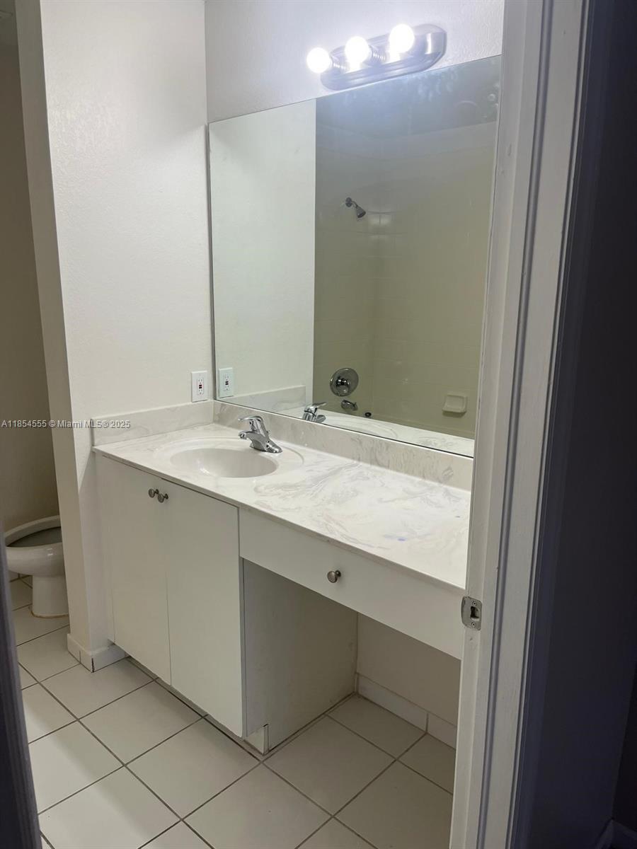 SOLABELLA CONDO - Residential