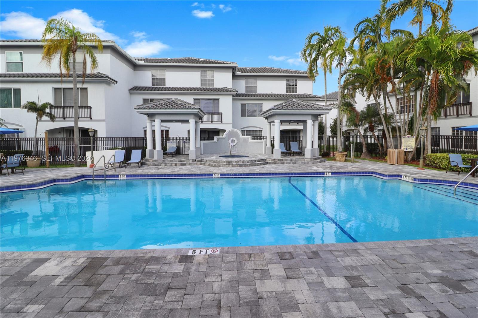 VILLAS DE TUSCANY CONDO - Residential Lease