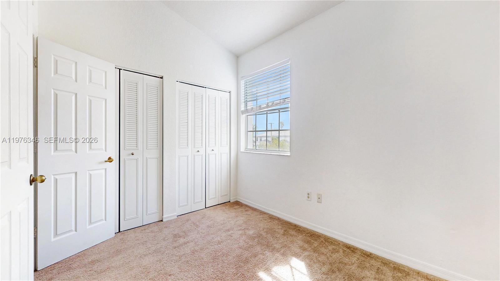 VILLAS DE TUSCANY CONDO - Residential Lease