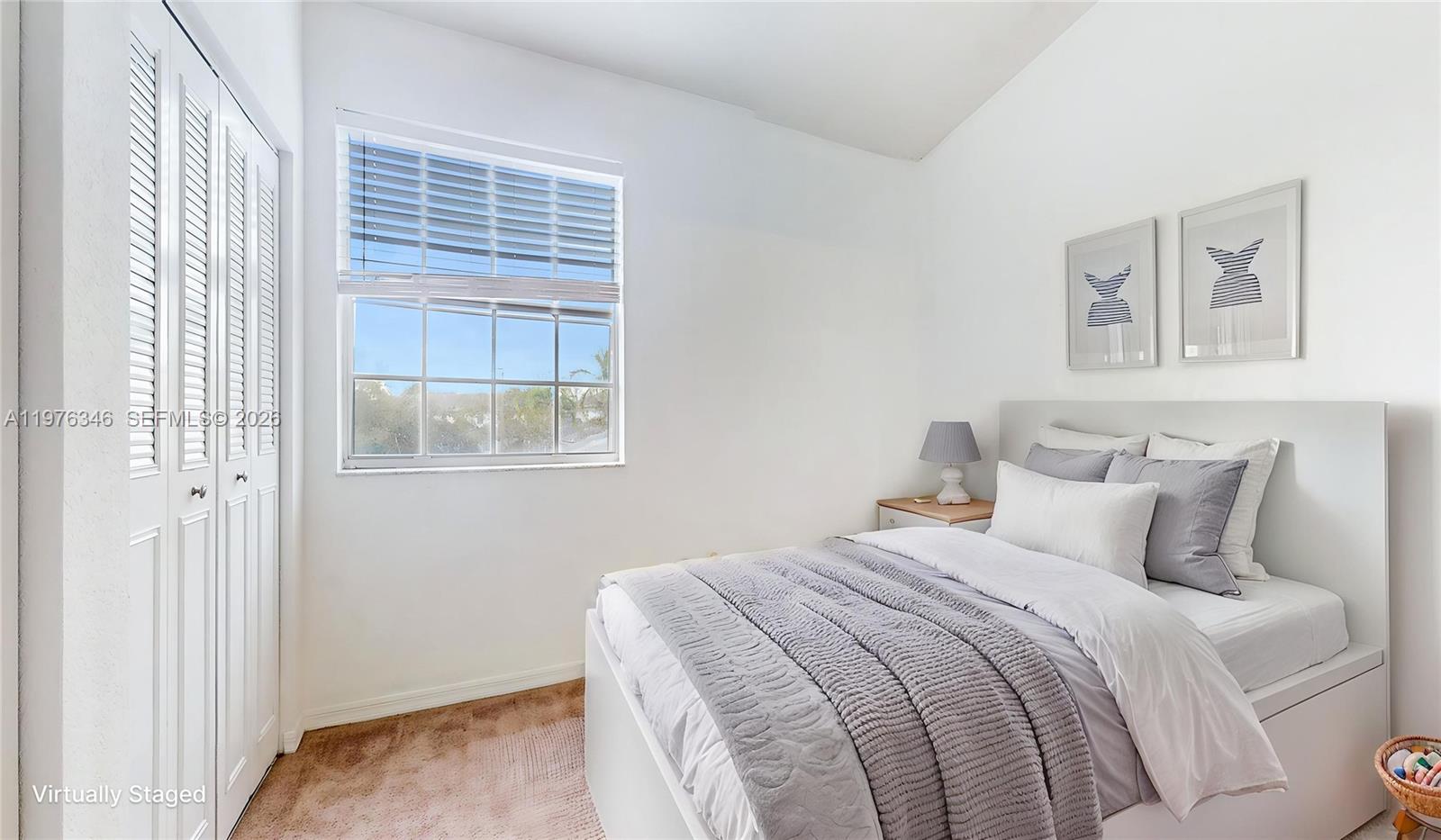 VILLAS DE TUSCANY CONDO - Residential Lease