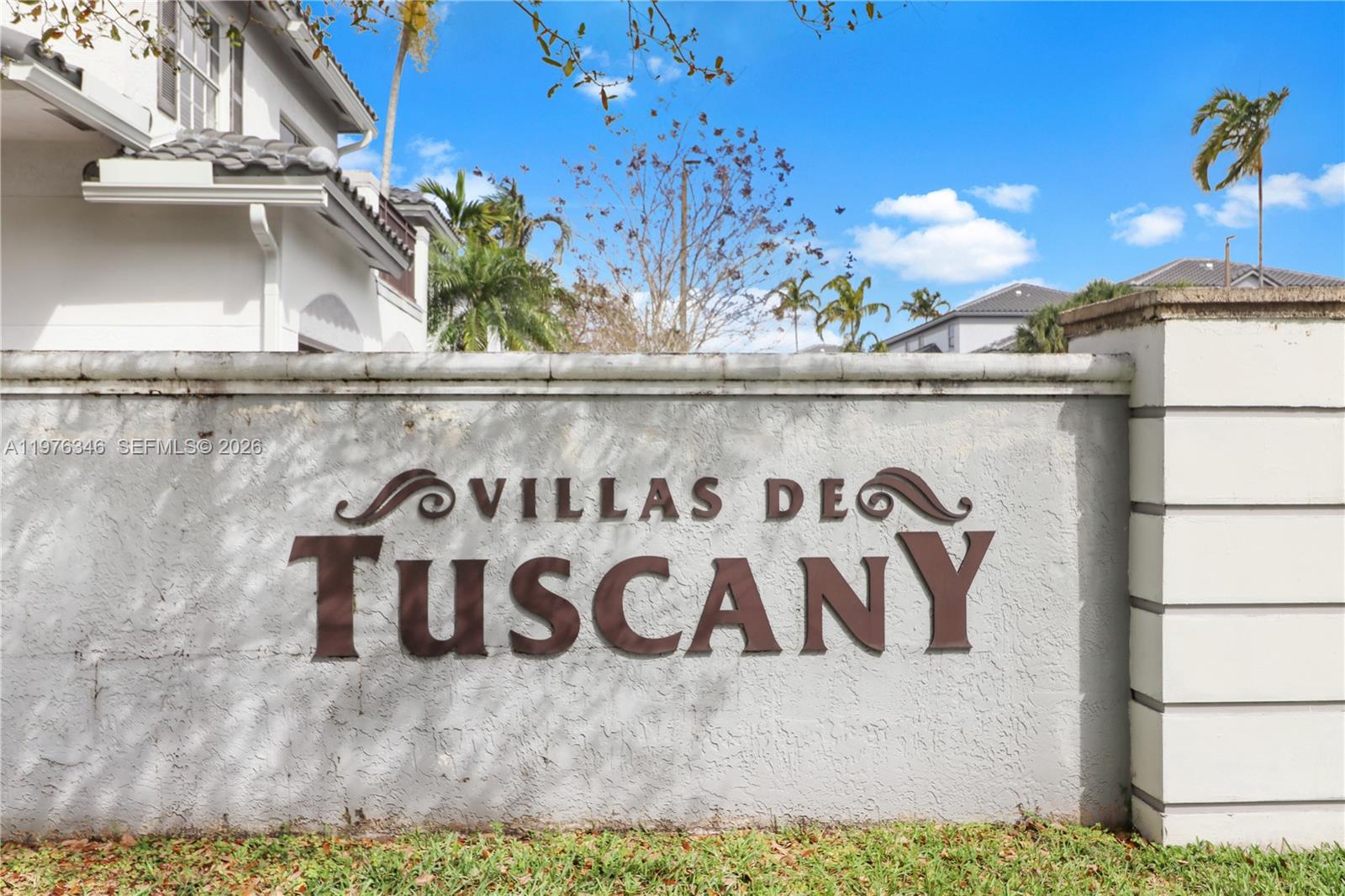 VILLAS DE TUSCANY CONDO - Residential Lease